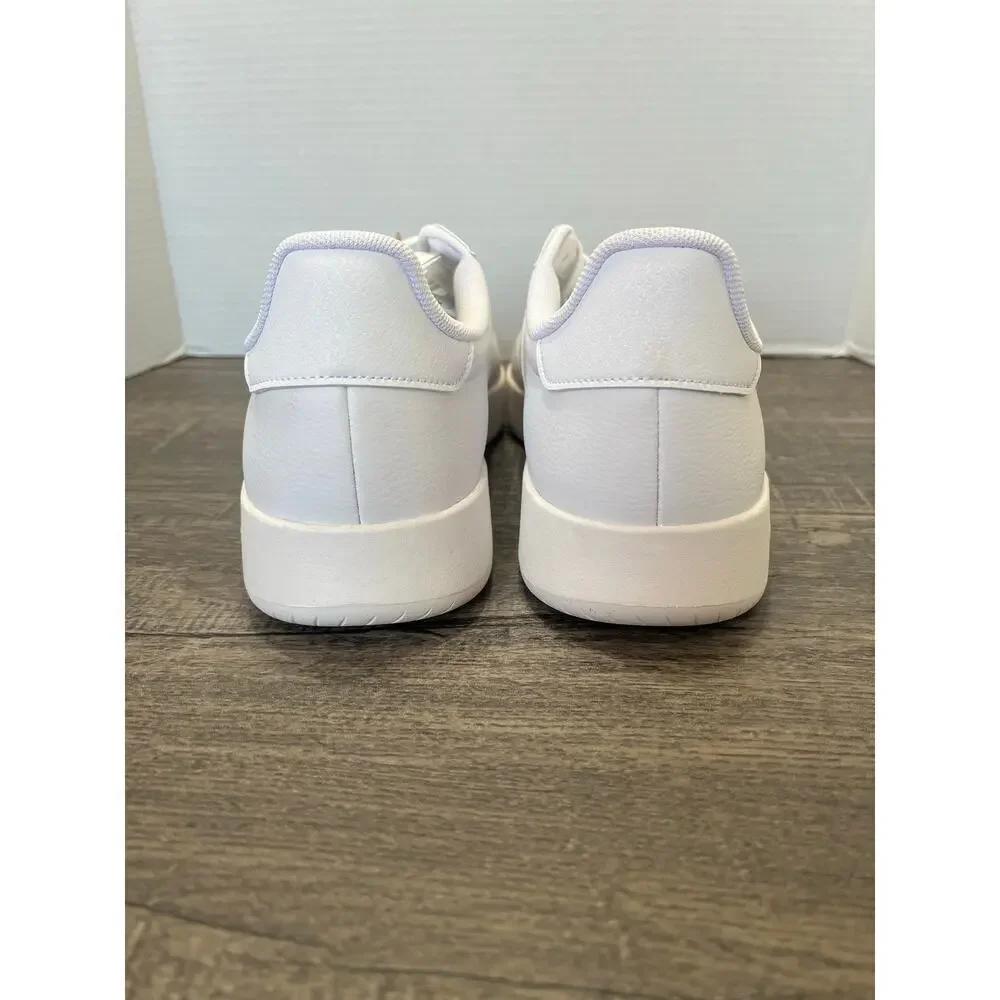 Adidas Men's Barreda Classic Striped Tennis Shoes White Size 11 NIB/NWT JI2308